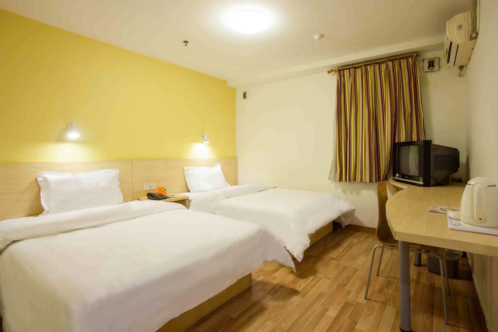 7Days Inn Tianjin Zhongshan Road חדר תמונה